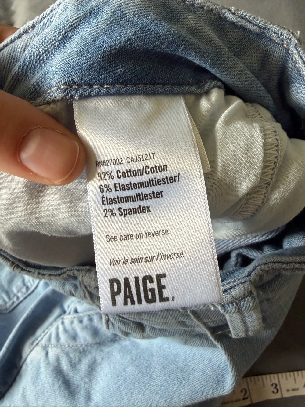 PAIGE Lightwash Pleated Mayslie Double Button Denim Jogger size 24 EUC - Picture 6 of 9